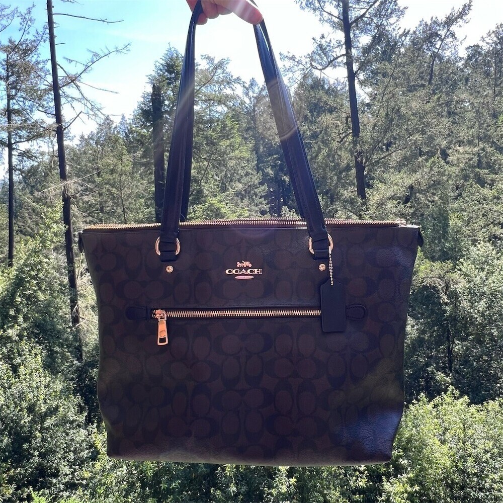 COACH Gallery Tote Signature Canvas Zip Top Shoulder Bag BRN/BLK w Gold Hardware